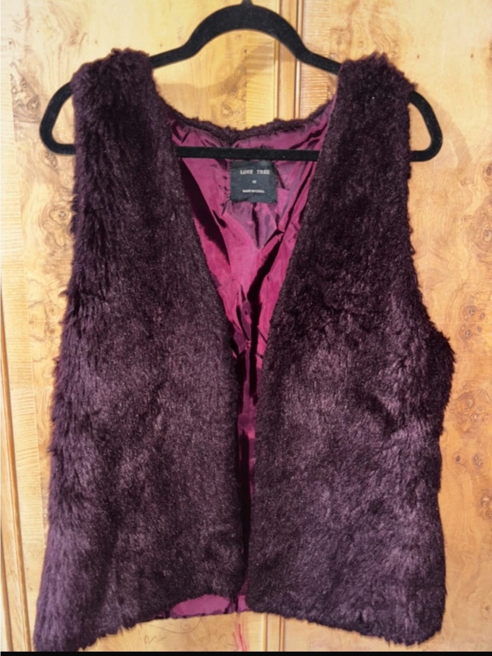 Love Tree Women's Faux Fur Vest in Deep Plum size XL